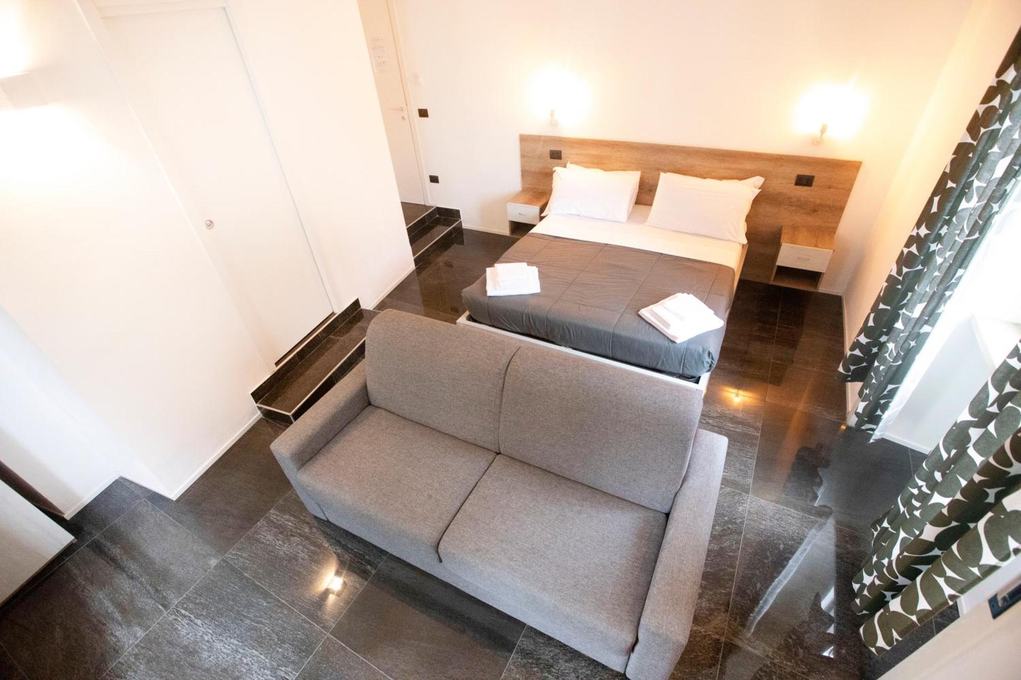 Hall In Center Bed & Breakfast Napoli
