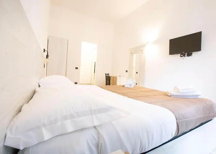 Hall Inn B&B In Center